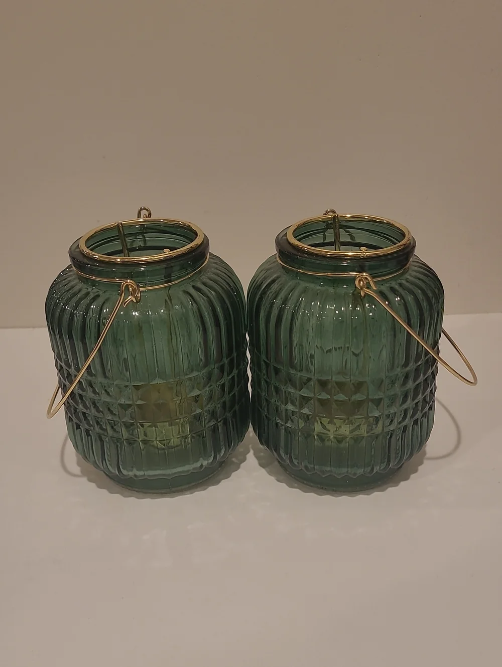 NWOT Green Textured Glass Lantern Pair with Gold Handles